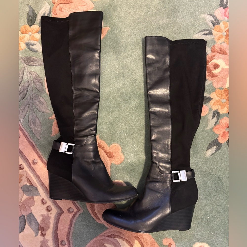 Calvin Klein size 8 boots